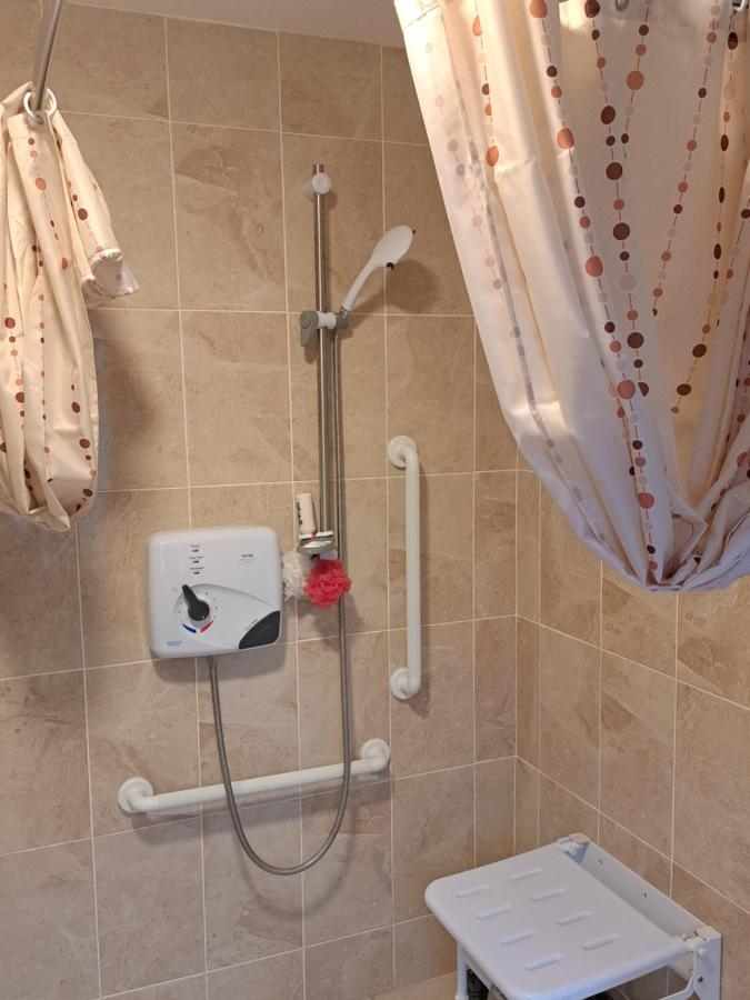 Budget Double Room In City Kilkenny Esterno foto
